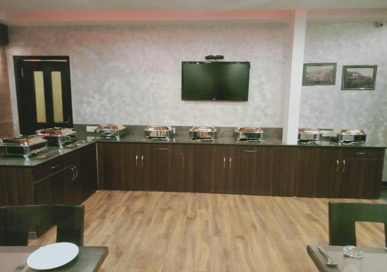 穆索里萨诺巴尔中城酒店 外观 照片