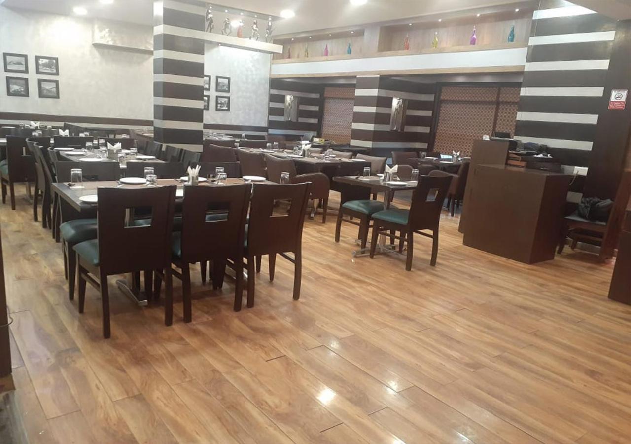 穆索里萨诺巴尔中城酒店 外观 照片