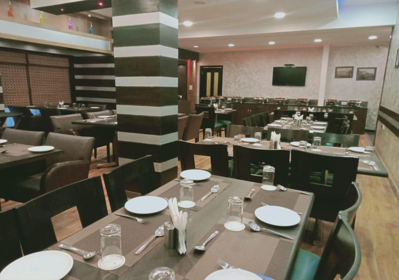 穆索里萨诺巴尔中城酒店 外观 照片