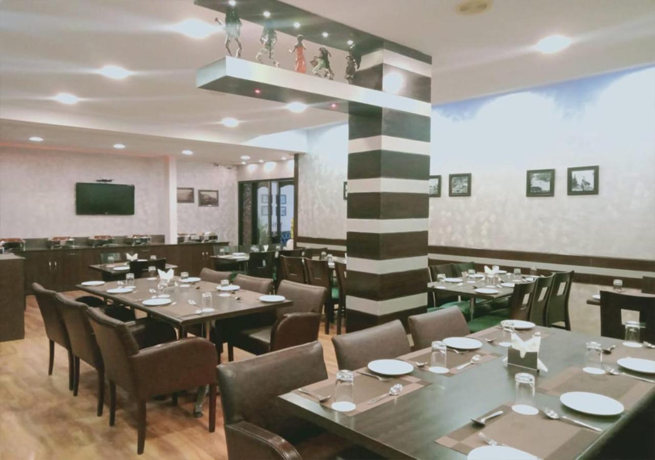 穆索里萨诺巴尔中城酒店 外观 照片
