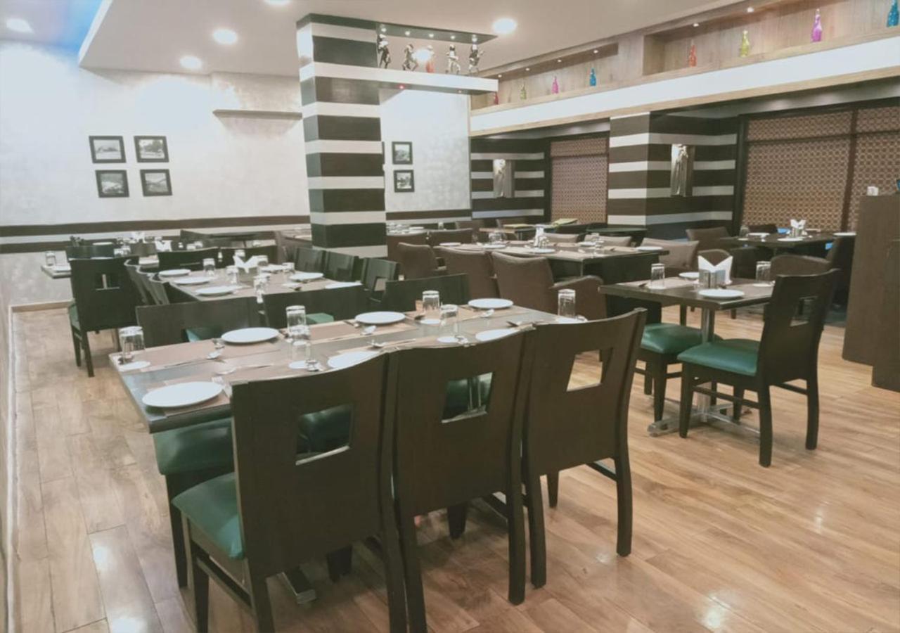 穆索里萨诺巴尔中城酒店 外观 照片
