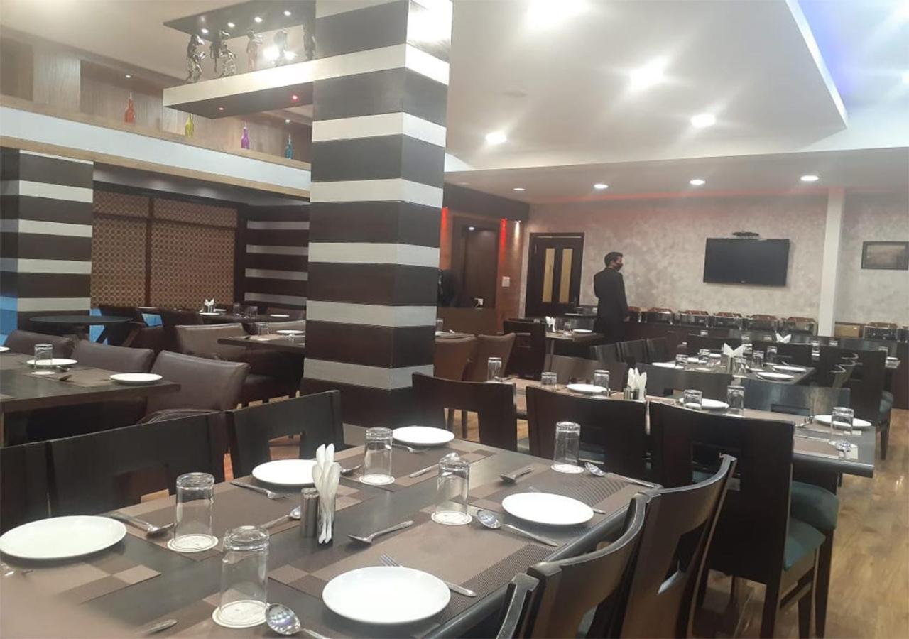 穆索里萨诺巴尔中城酒店 外观 照片